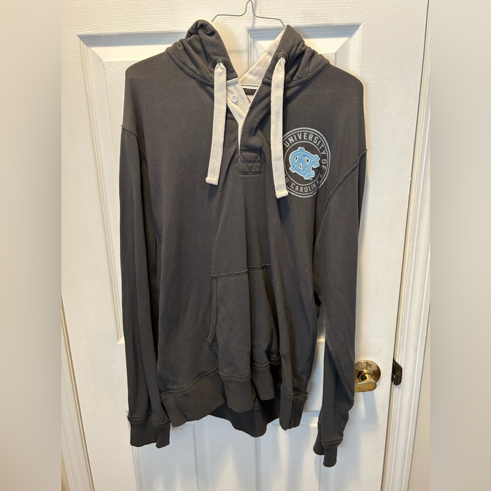 Carolina Tarheel hoodie
